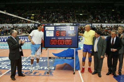 Tabellone sportivo installato in impianto indoor